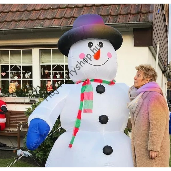 Felfújható Mikulás LED világítással – 120 cm / 150 cm / 180 cm