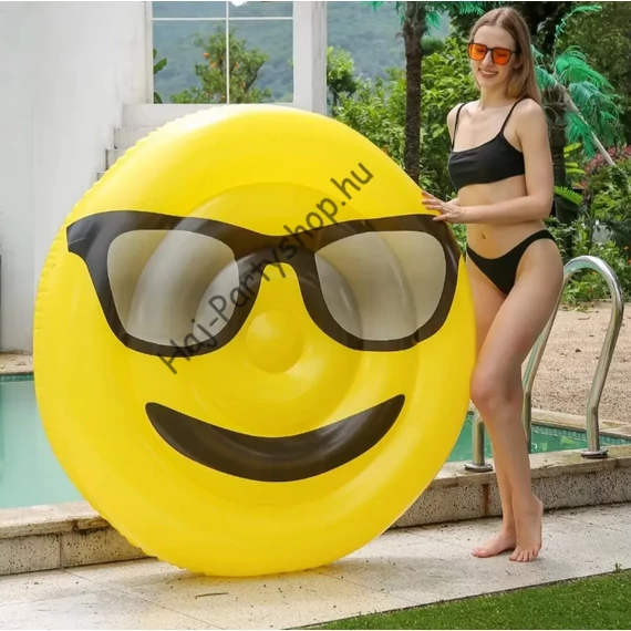 Óriási Emoji Ülőmatrac – Vidám felfújható karikás matrac nyárra (150 cm