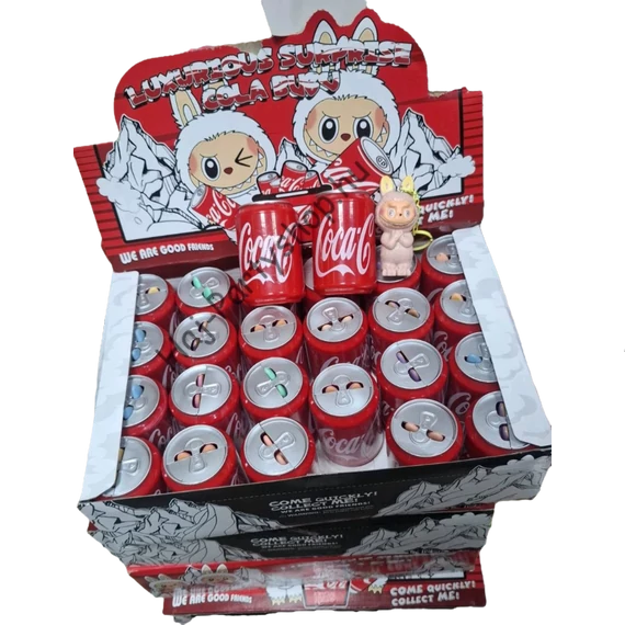 Labubu Coca-Cola meglepetés kulcstartó figura
