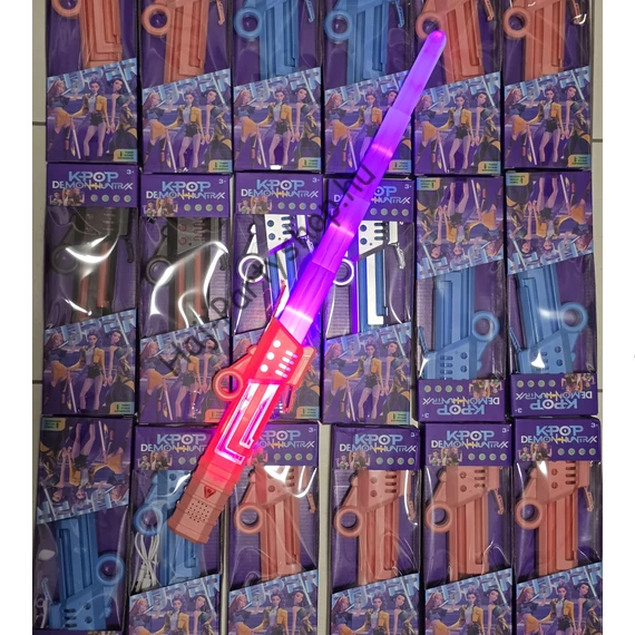 KPOP Demon Hunters – Rózsaszín markolatos színváltós fénykard (74 cm, USB-C, több funkció)