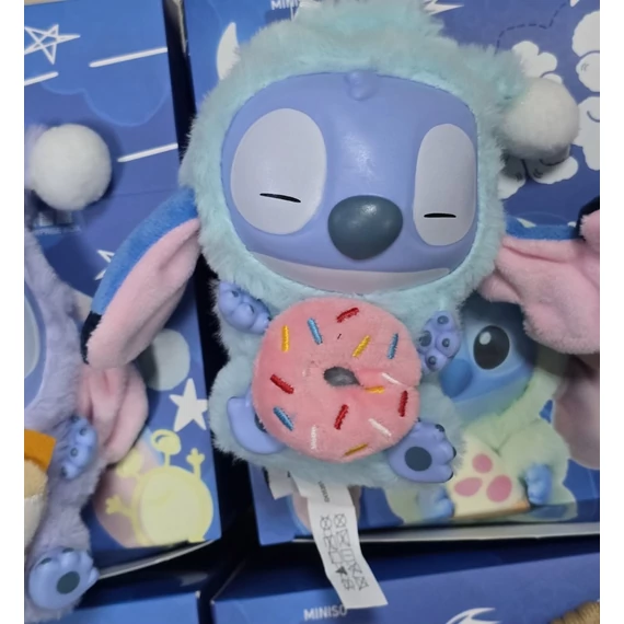 Választható Stitch Labubuk